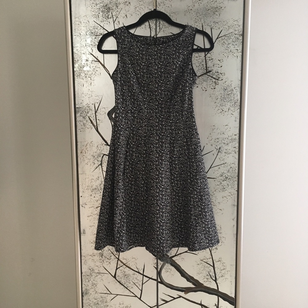 Nora Gardner $348 A-line Dress EUC